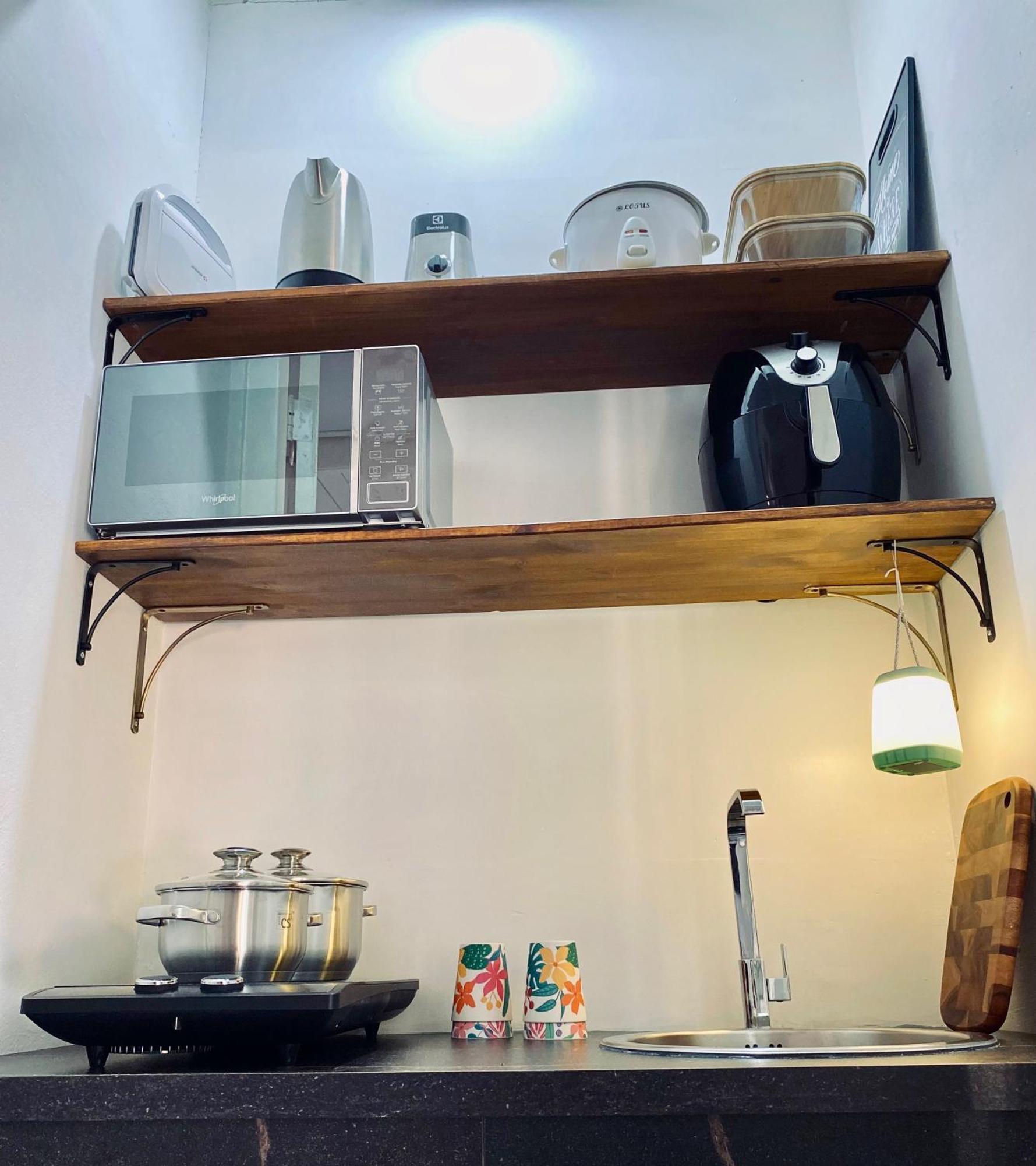 Historic Building The Palm Backyard Studio-Apartment Willemstad, Curacao Feel Home Away From Home Ngoại thất bức ảnh